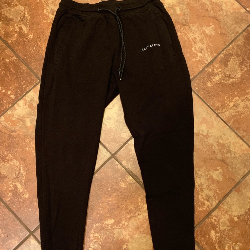 Alphalete Joggers